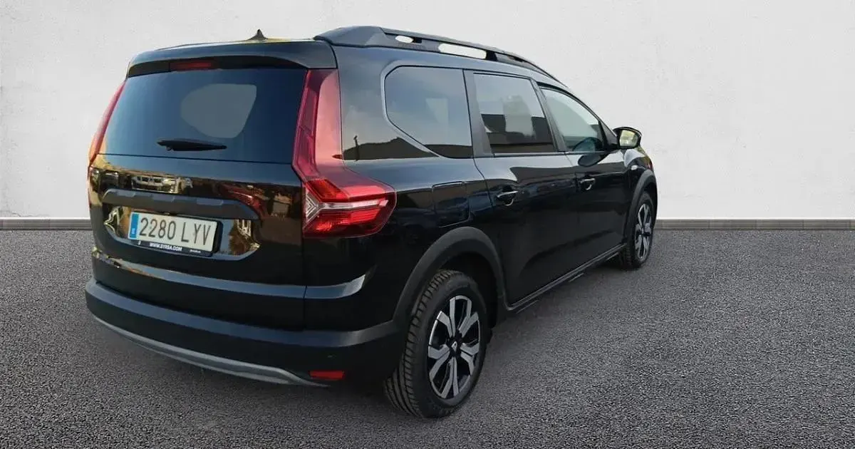 Usado Dacia Jogger Comfort 100 CV (73 kW) 2022 Monovolumen