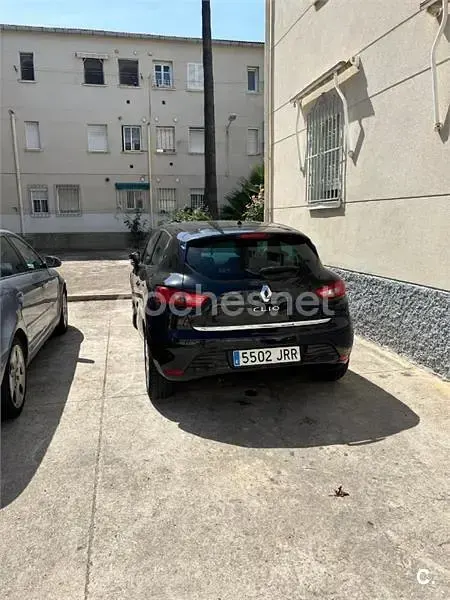 Usado Renault Clio III Collection 75 CV (55 kW) 2014 Negro Berlina
