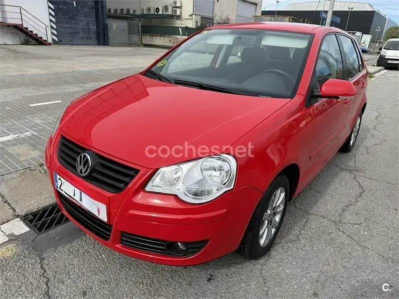 Usado VW Polo United 80 CV (58 kW) 2009 Rojo Utilitario