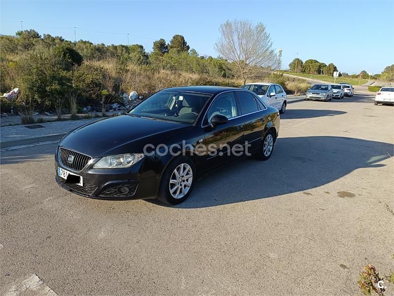 Usado Seat Exeo Reference 143 CV (105 kW) 2009 Negro Berlina