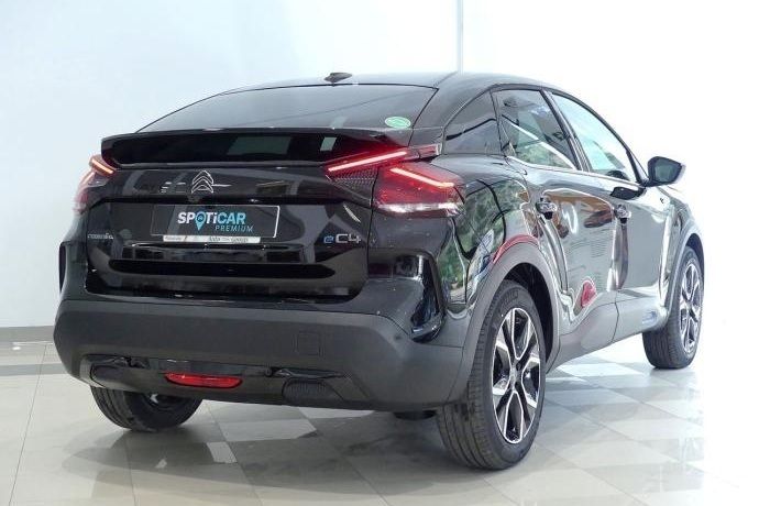 Usado Citroën e-C4 Shine 100 kW (136 CV) 2021