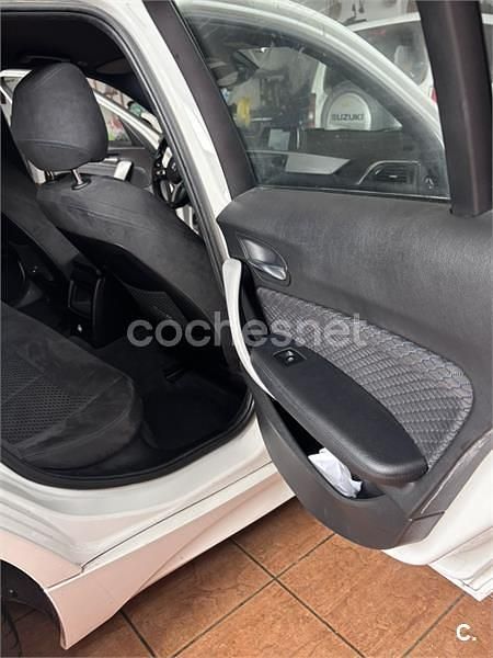 Usado BMW 118 150 CV (110 kW) 2017 Blanco Utilitario