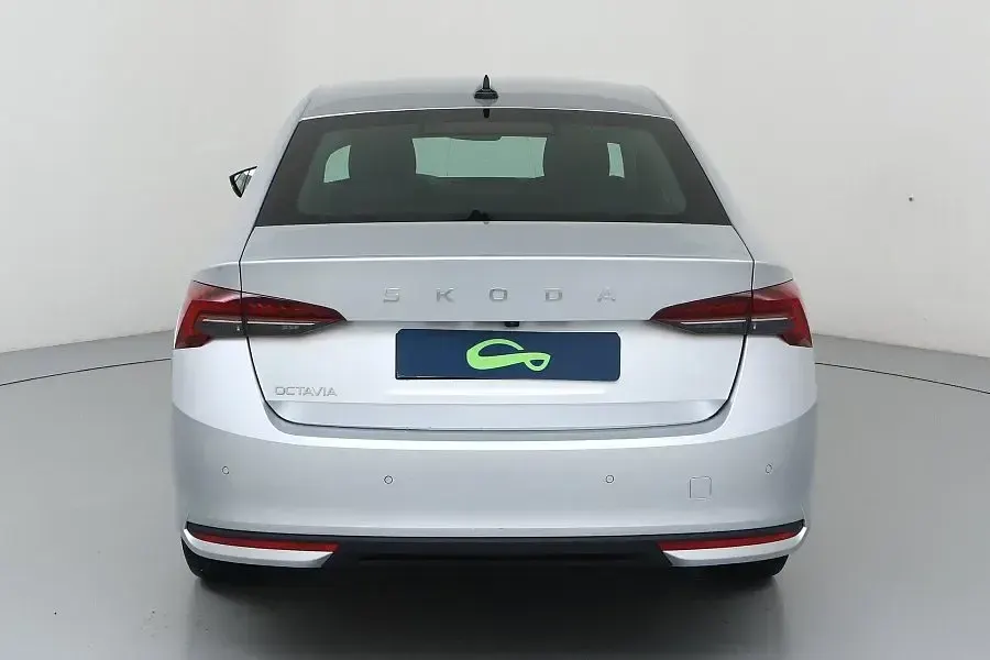 Usado Skoda Octavia Selection 115 CV (84 kW) 2025
