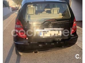 Usado Mercedes A150 Elegance 95 CV (69 kW) 2005 Negro Berlina