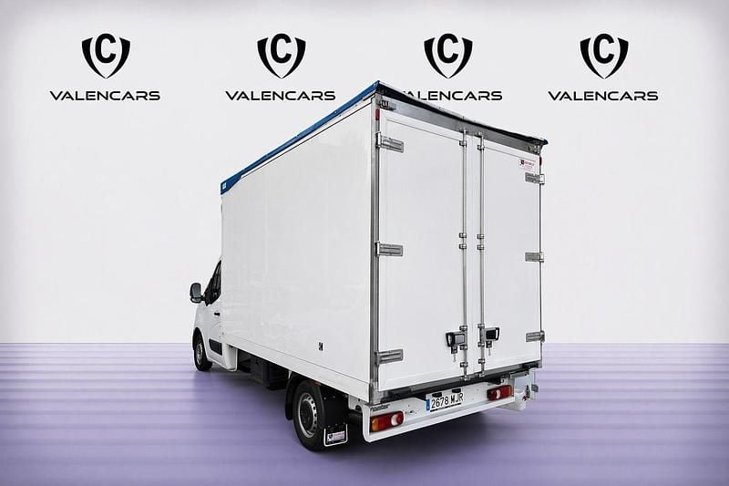 Usado Renault Master 145 CV (106 kW) 2023 Blanco Monovolumen