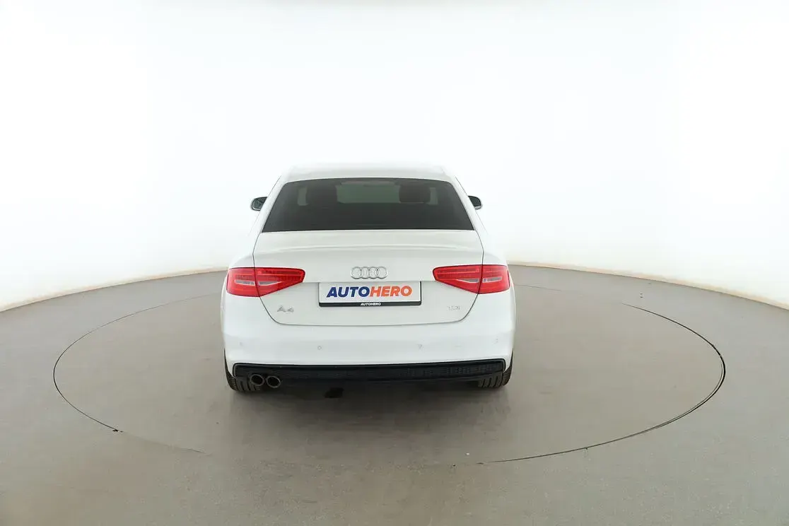 Usado Audi A4 150 CV (110 kW) 2014 Blanco Berlina