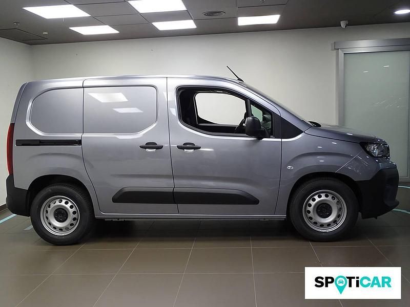 Usado Peugeot E-Partner 100 kW (136 CV) 2024 Gris Monovolumen