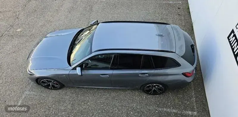 Usado BMW 330e M Sport 292 CV (214 kW) 2025 Gris Familiar