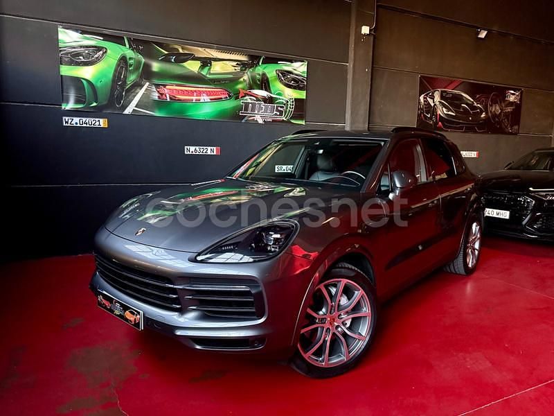 Gris / plata Usado 2018 Porsche Cayenne SUV | 55.890 € (Precio justo) - Imagen 1/4