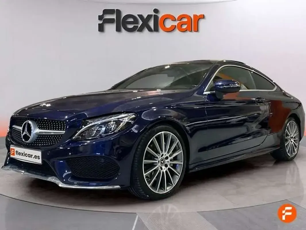 Używany Mercedes C220 170 KM (125 kW) 2019 Niebieski Coupe