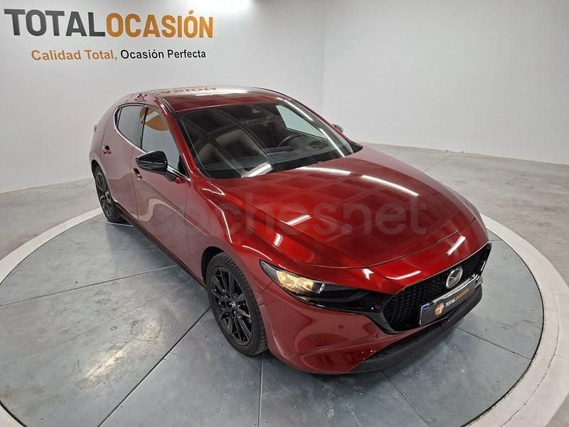 Usado Mazda 3 Homura-Line 122 CV (89 kW) 2022 Rojo Berlina