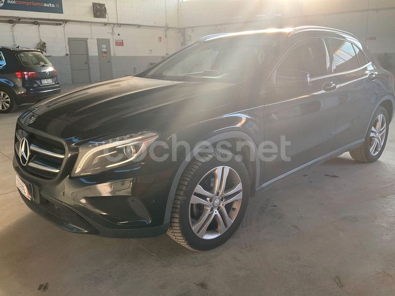 Negro Usado 2016 Mercedes GLA200 Urban SUV | 17.900 € (Precio justo) - Imagen 1/4
