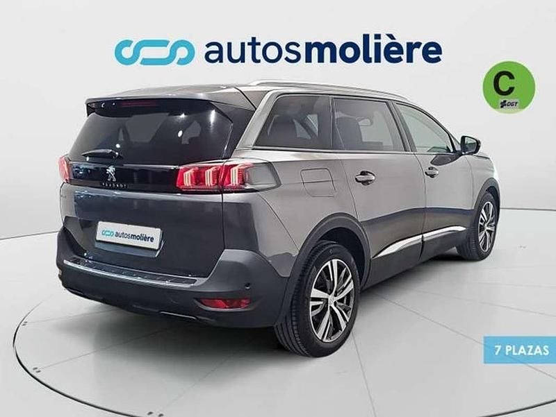 Usado Peugeot 5008 Allure 131 CV (96 kW) 2021 Gris Monovolumen