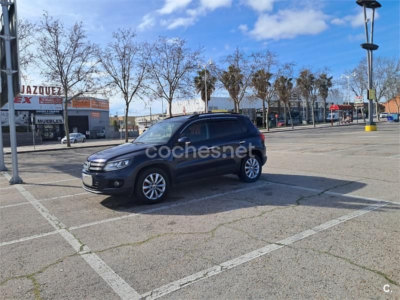 Usado VW Tiguan Advance 140 CV (102 kW) 2012 Azul SUV