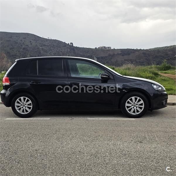 Usado VW Golf VI Advance 105 CV (77 kW) 2010 Negro Utilitario