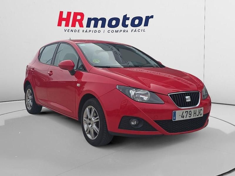 Rojo Usado 2012 Seat Ibiza Reference Berlina | 7990 € (Precio justo) - Imagen 1/4