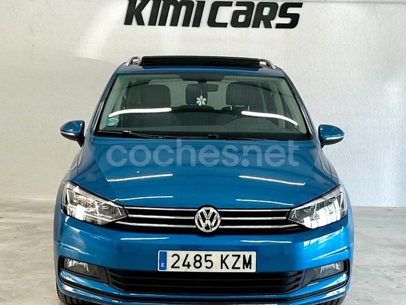 Usado VW Touran Business 115 CV (84 kW) 2019 Azul Monovolumen