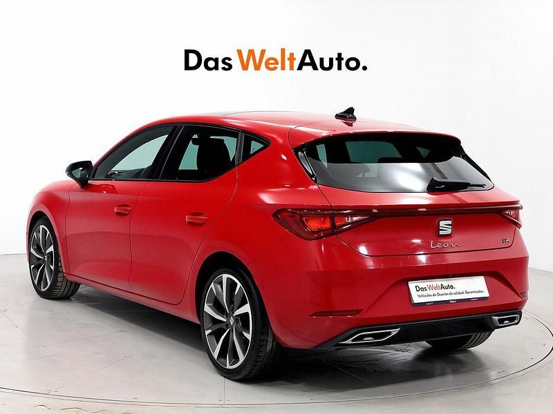 Usado Seat Leon FR 150 CV (110 kW) 2020 Rojo Berlina