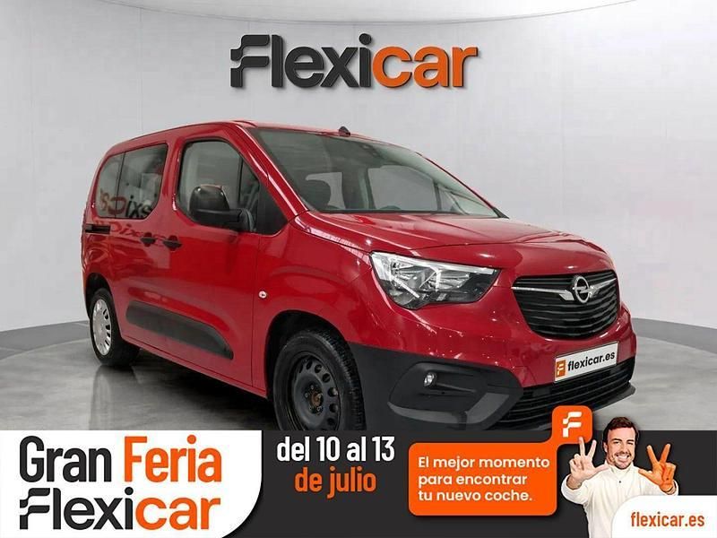 Usado Opel Combo Edition 131 CV (96 kW) 2021 Rojo Monovolumen