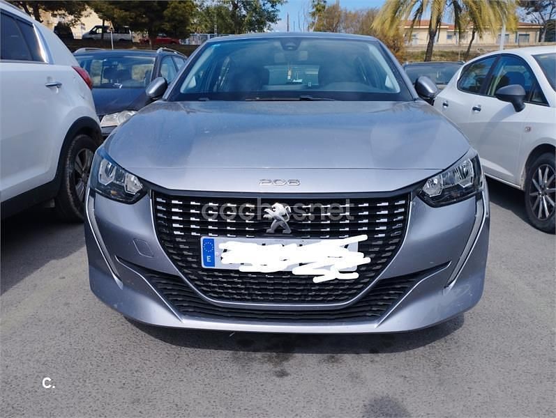 Usado Peugeot 208 Style 100 CV (73 kW) 2021 Gris / plata Utilitario
