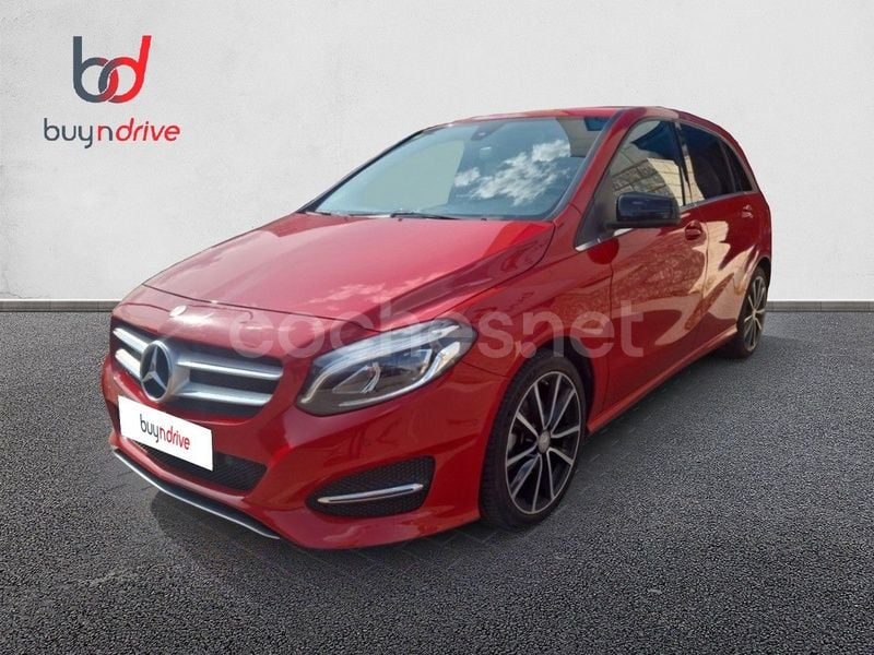 Rojo Usado 2015 Mercedes B200 Monovolumen | 14.380 € (Precio justo) - Imagen 1/4