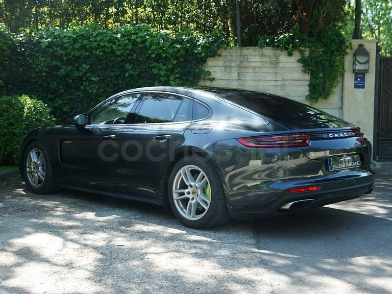 Begagnad Porsche Panamera 4 462 HK (339 kW) 2017 Grå Sedan