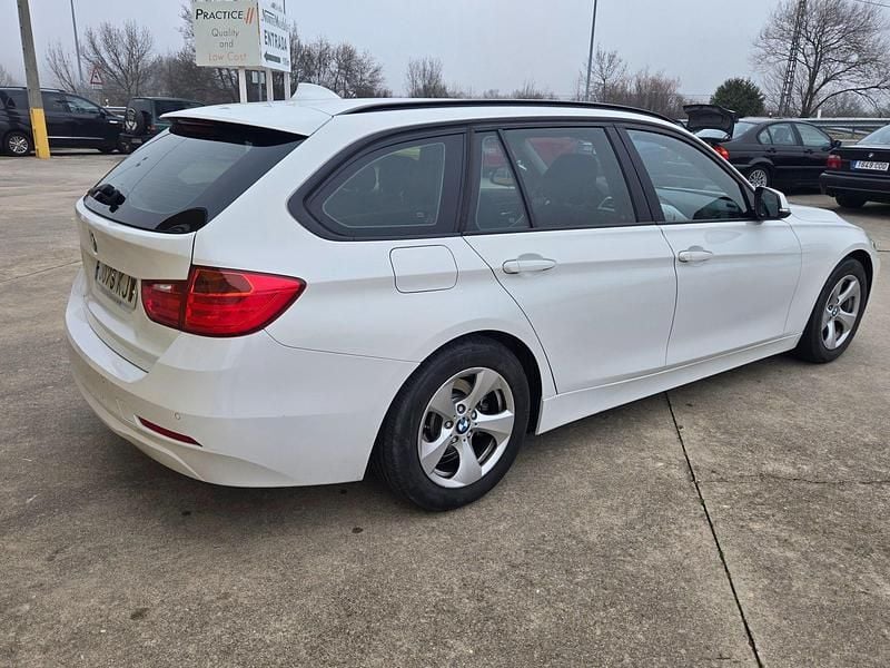 Usado BMW 320 Efficient Dynamics 163 CV (119 kW) 2014 Blanco Familiar