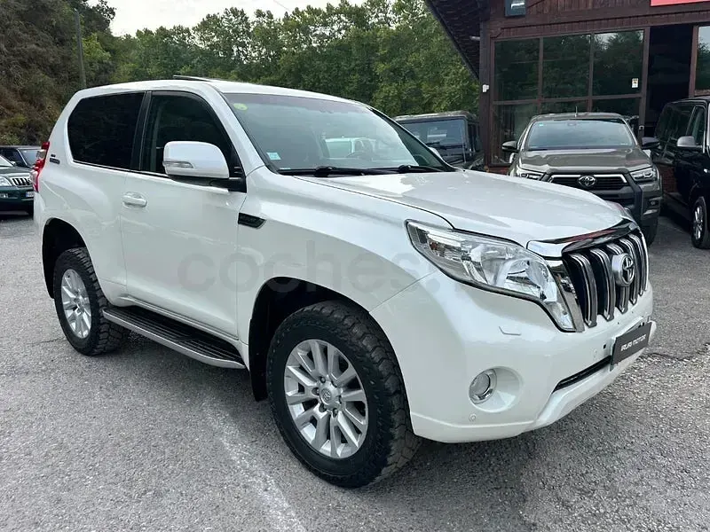 Usado Toyota Land Cruiser 190 CV (139 kW) 2014 Blanco SUV