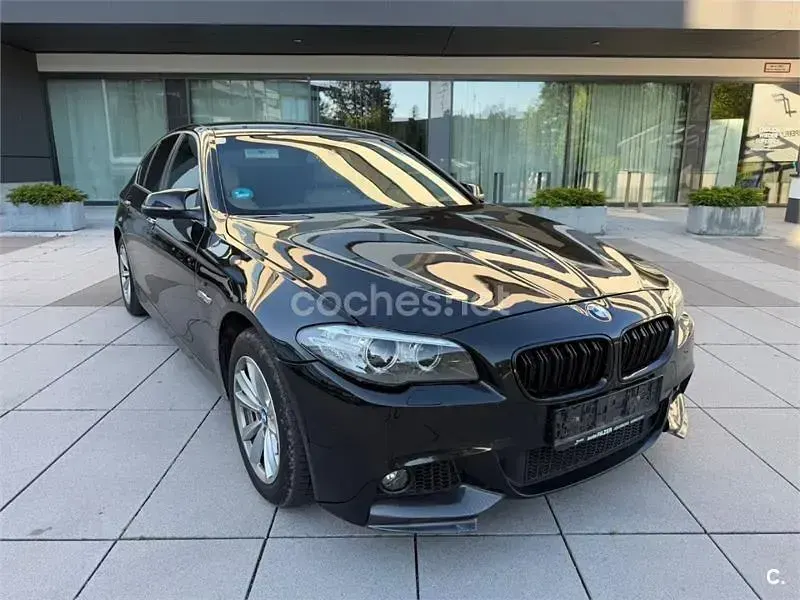 Usado BMW 530 Sport Line 258 CV (189 kW) 2013 Negro Berlina