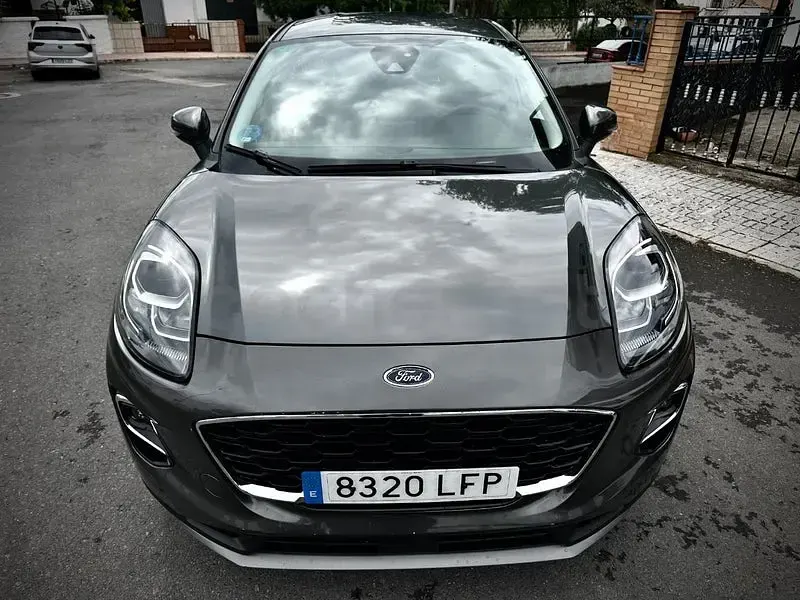 Usado Ford Puma ST-Line 125 CV (91 kW) 2020 Gris / plata SUV