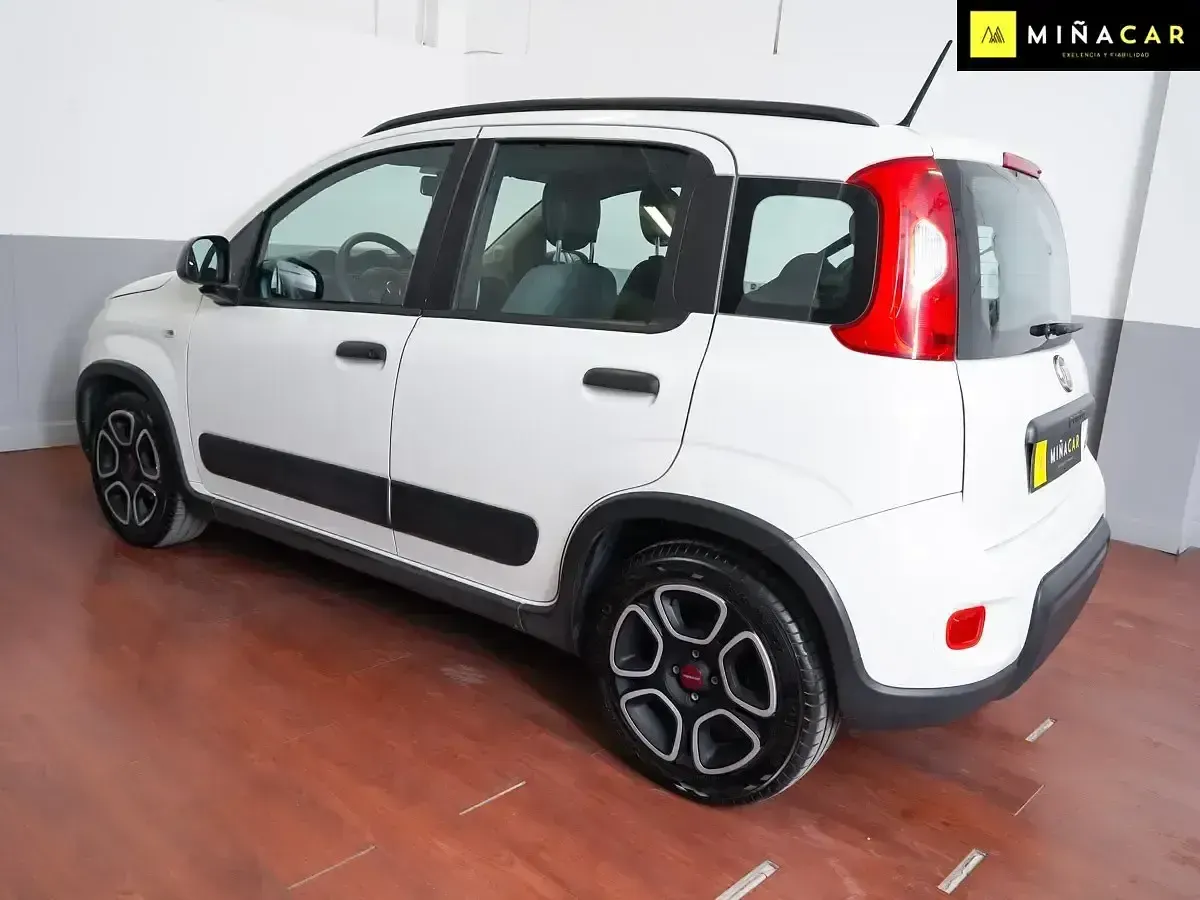 Usado Fiat Panda City Life 70 CV (51 kW) 2022 Blanco Utilitario