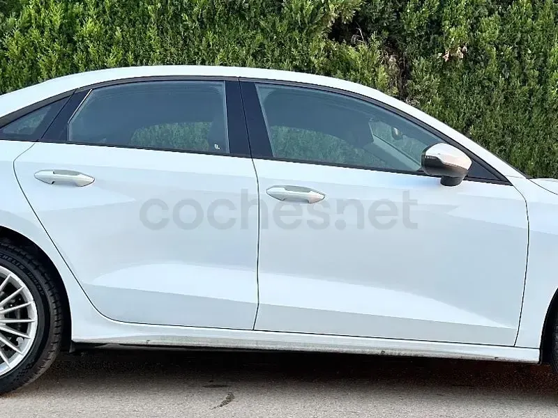Usado Audi A3 Premium 150 CV (110 kW) 2022 Blanco Berlina