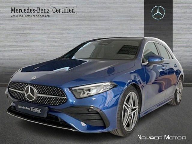 Azul espectra Usado 2025 Mercedes A200 AMG line | 34.500 € (Buen precio) - Imagen 1/4