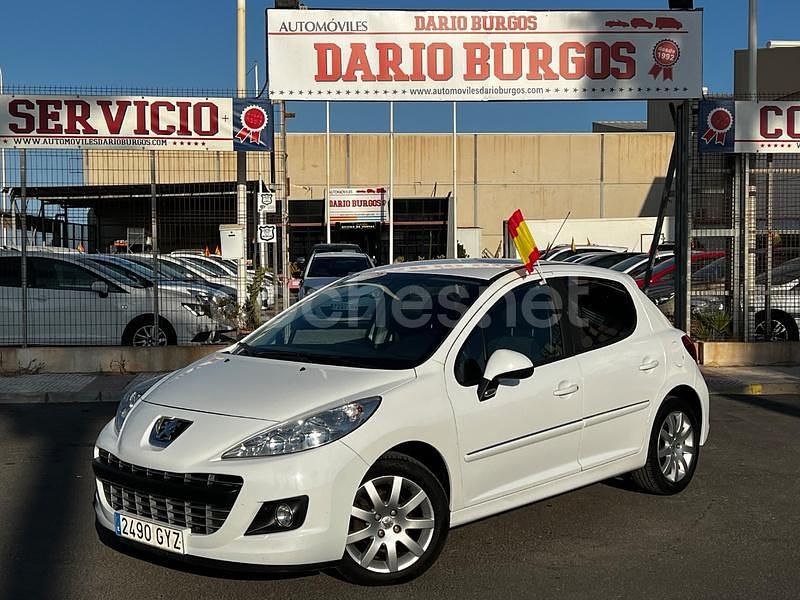 Blanco Usado 2010 Peugeot 207 Business-Line Berlina | 5600 € (Caro) - Imagen 1/4
