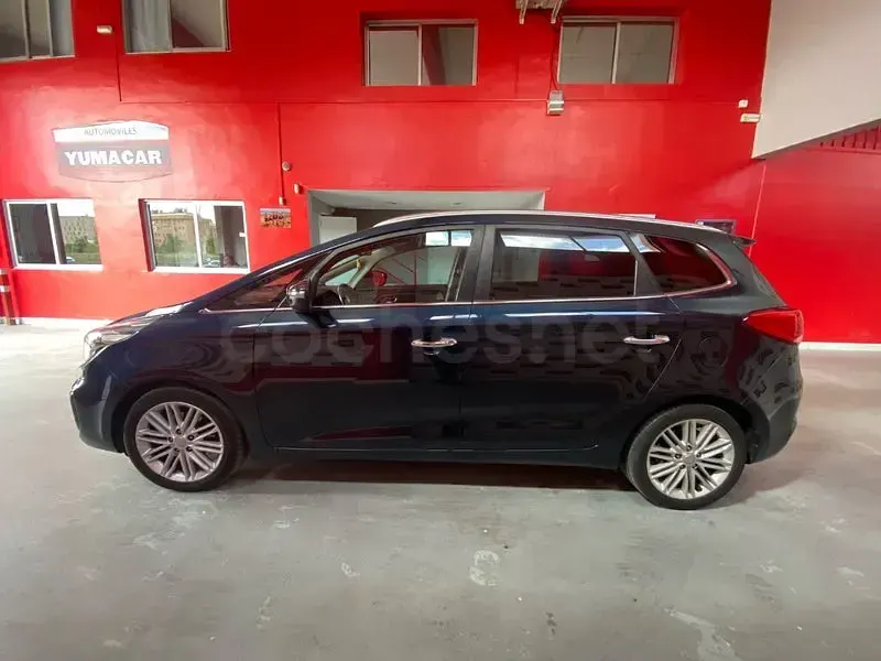 Usado Kia Carens 141 CV (103 kW) 2017 Azul Monovolumen