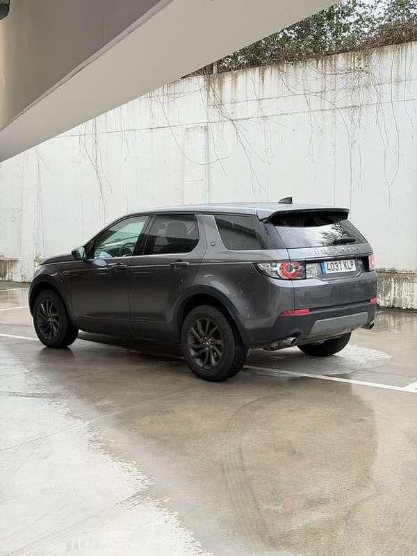 Usado Land Rover Discovery Sport SE 150 CV (110 kW) 2018 Gris SUV