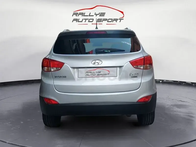 Usado Hyundai ix35 Classic 115 CV (84 kW) 2013 Gris / plata SUV