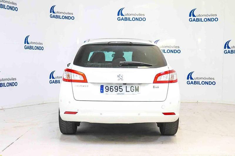 Usado Peugeot 508 SW Allure 181 CV (133 kW) 2015 Blanco Familiar