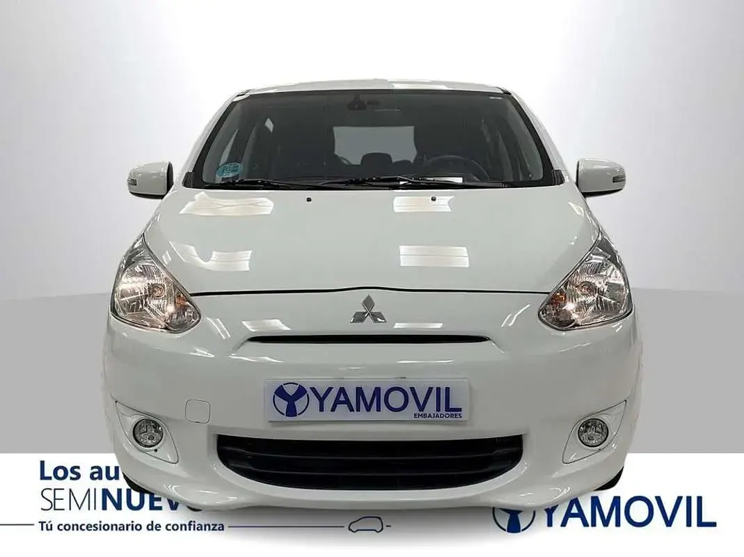 Usado Mitsubishi Space Star Motion 80 CV (58 kW) 2015 Blanco Berlina