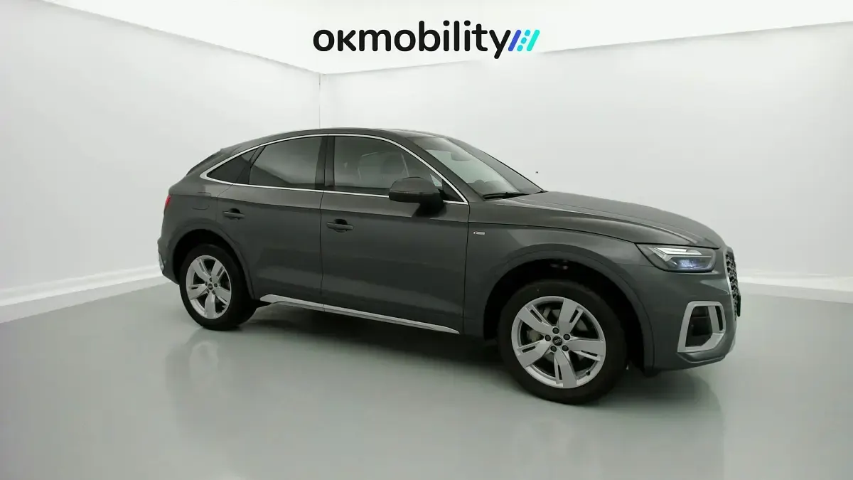 Usado Audi Q5 Sportback S-Line 204 CV (150 kW) 2023 Daytonagrau perleffekt SUV