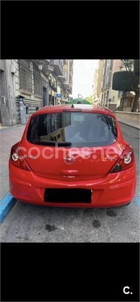 Rojo Usado 2008 Opel Corsa Enjoy Berlina | 2000 € (Buen precio) - Imagen 1/1