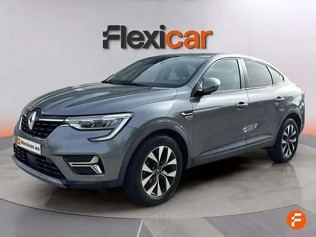 Usado Renault Arkana Zen 140 CV (102 kW) 2022 Gris SUV