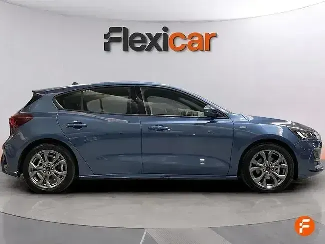 Usado Ford Focus ST-Line 125 CV (91 kW) 2023 Azul Berlina