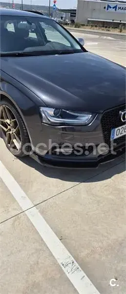 Usado Audi A4 136 CV (100 kW) 2015 Negro Familiar