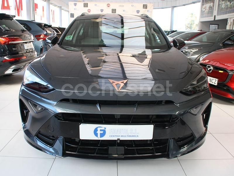 Usado Cupra Formentor 150 CV (110 kW) 2025 Gris / plata SUV