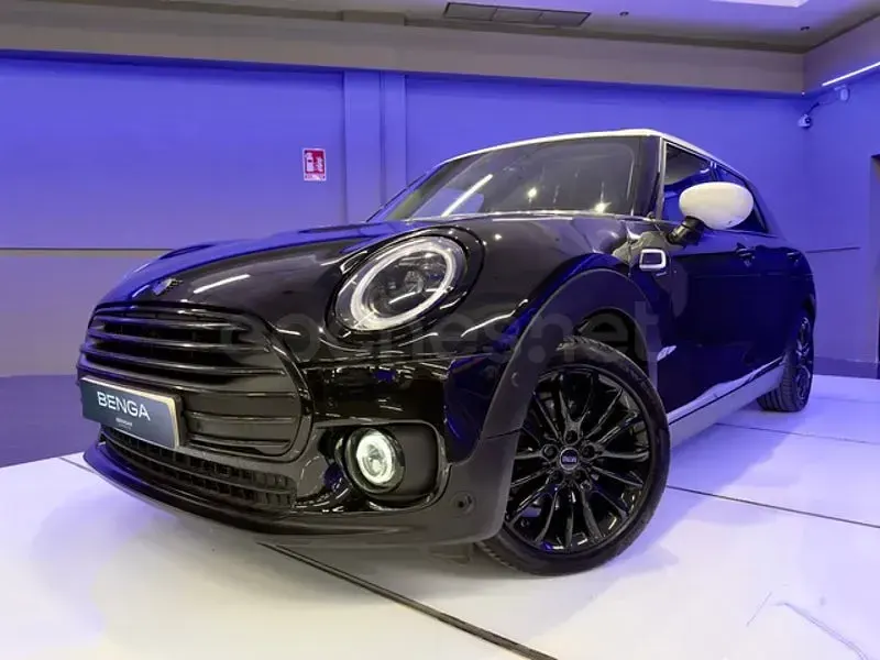 Usado Mini Cooper Clubman 136 CV (100 kW) 2021 Negro Familiar