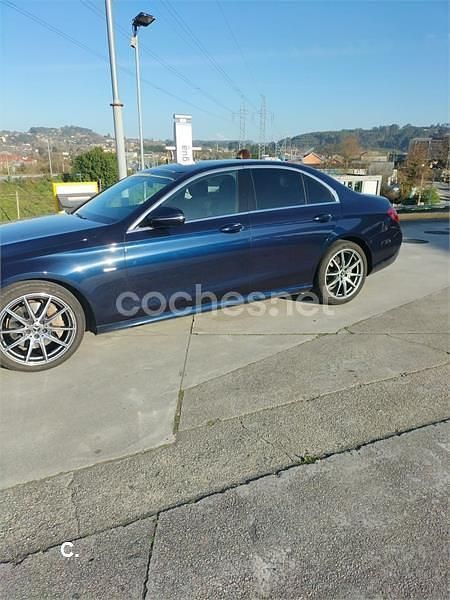Usado Mercedes E220 194 CV (142 kW) 2019 Azul Berlina