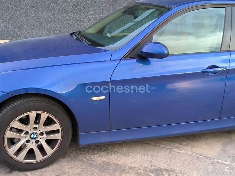 Usado BMW 320 163 CV (119 kW) 2008 Azul Berlina