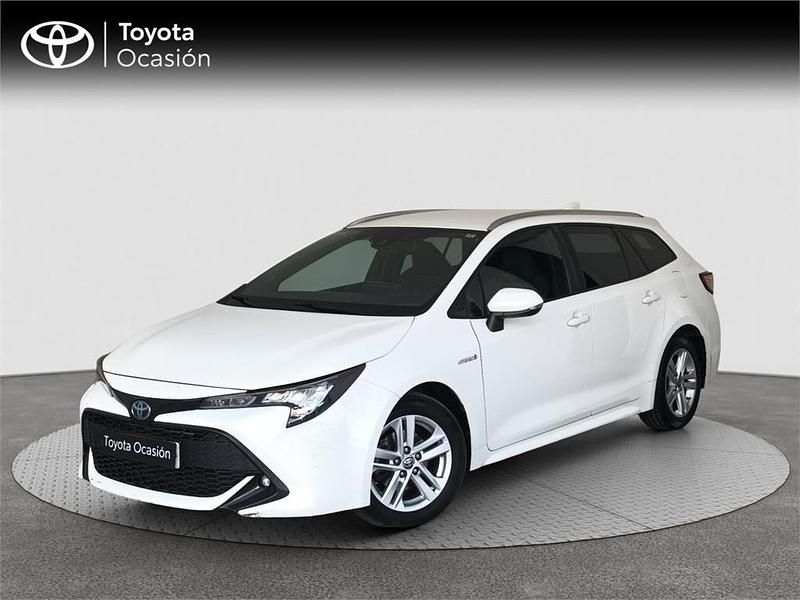 Usado Toyota Corolla Active 122 CV (89 kW) 2021 Blanco Familiar