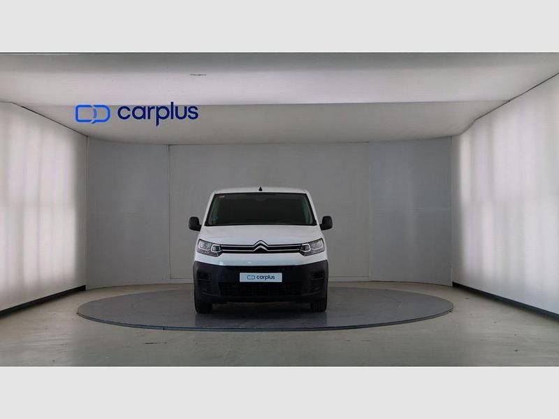 Usado Citroën Berlingo 76 CV (55 kW) 2021 Banquise blanco sólido Monovolumen
